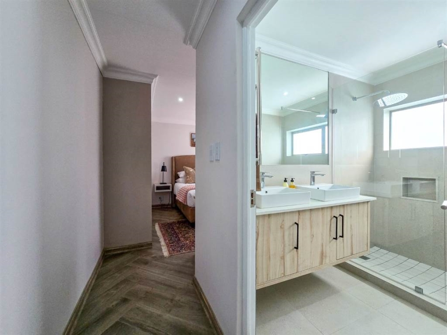 2 Bedroom Property for Sale in Stilbaai Wes Western Cape